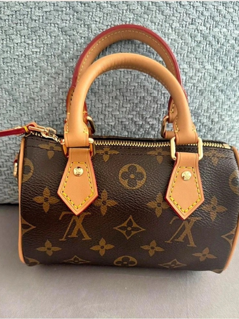 Louis Vuitton Speedy 25 Monogram Satchel in Brown & Tan Like New